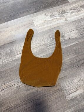 NWOT Merit Makeup Bag